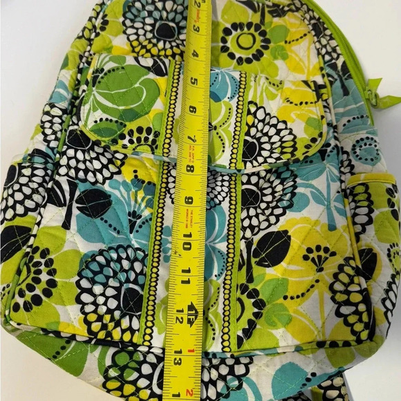 Vera Bradley small quilted backpack - Picture 7 of 10